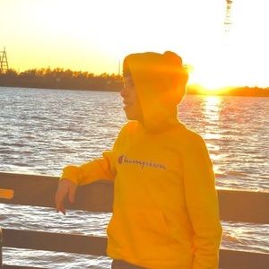 Meet your Posher, Mostafa